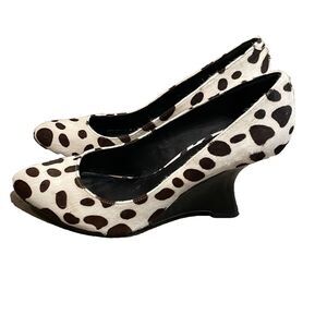 Kelsi Dagger Adore Leather Cowhide Sculpted Wedge Heel Pumps Shoes Womens 7.5M